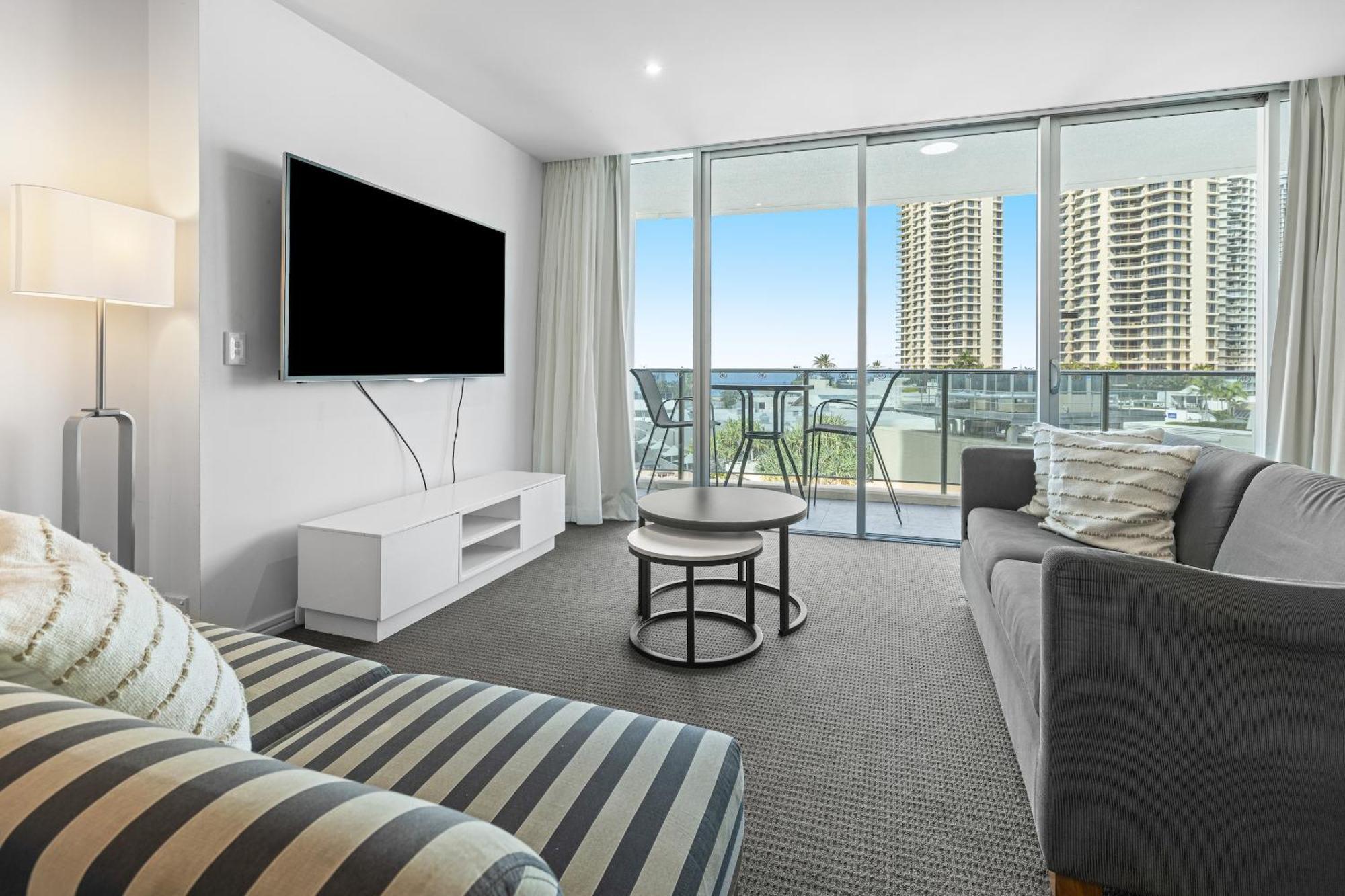 H-Residences Private Apartments - Hosted By Coastal Letting Голд-Кост Экстерьер фото
