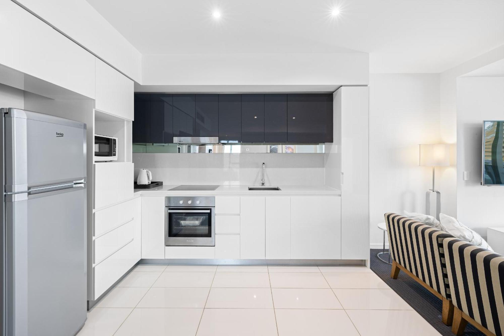 H-Residences Private Apartments - Hosted By Coastal Letting Голд-Кост Экстерьер фото