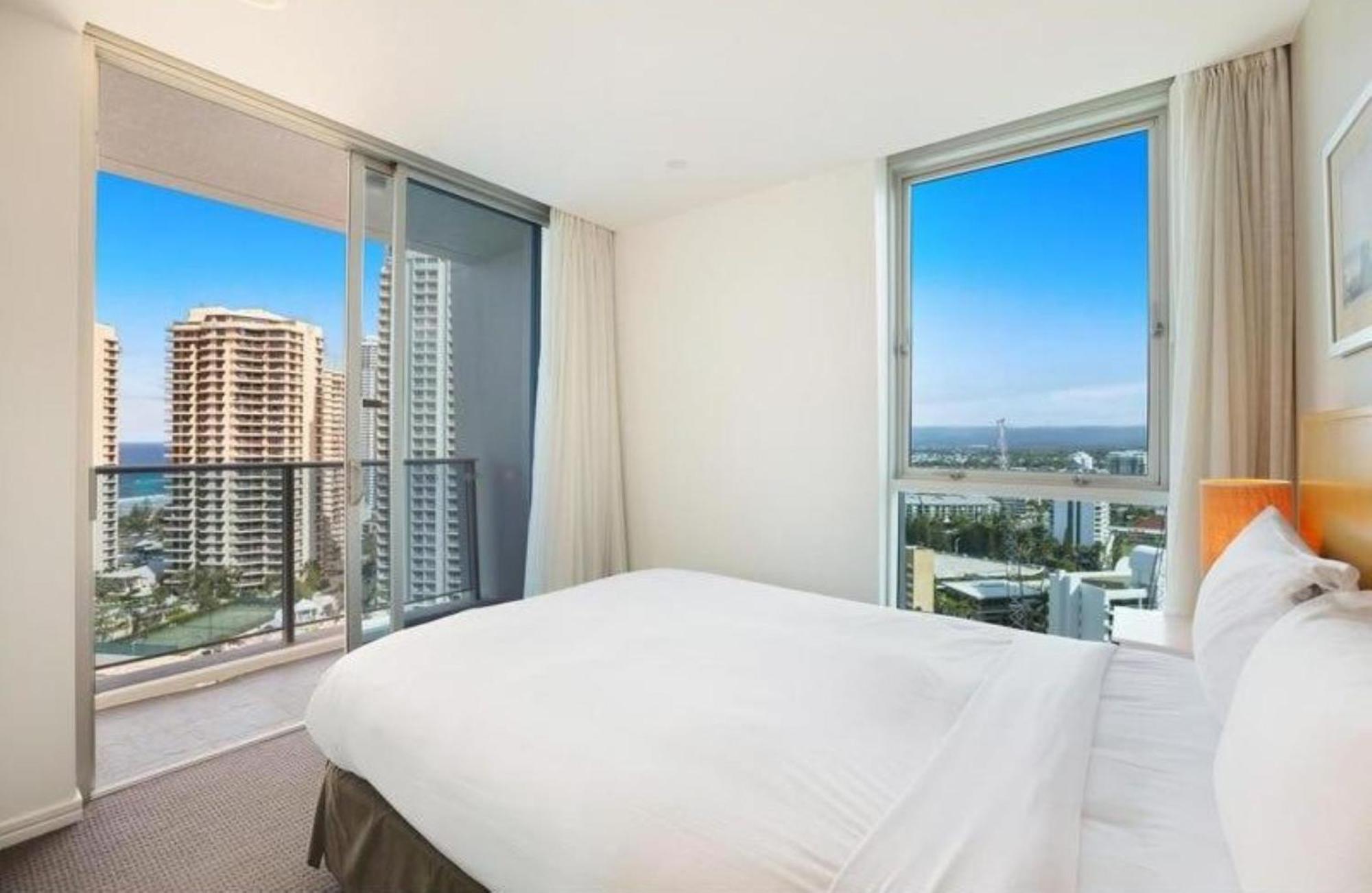 H-Residences Private Apartments - Hosted By Coastal Letting Голд-Кост Экстерьер фото