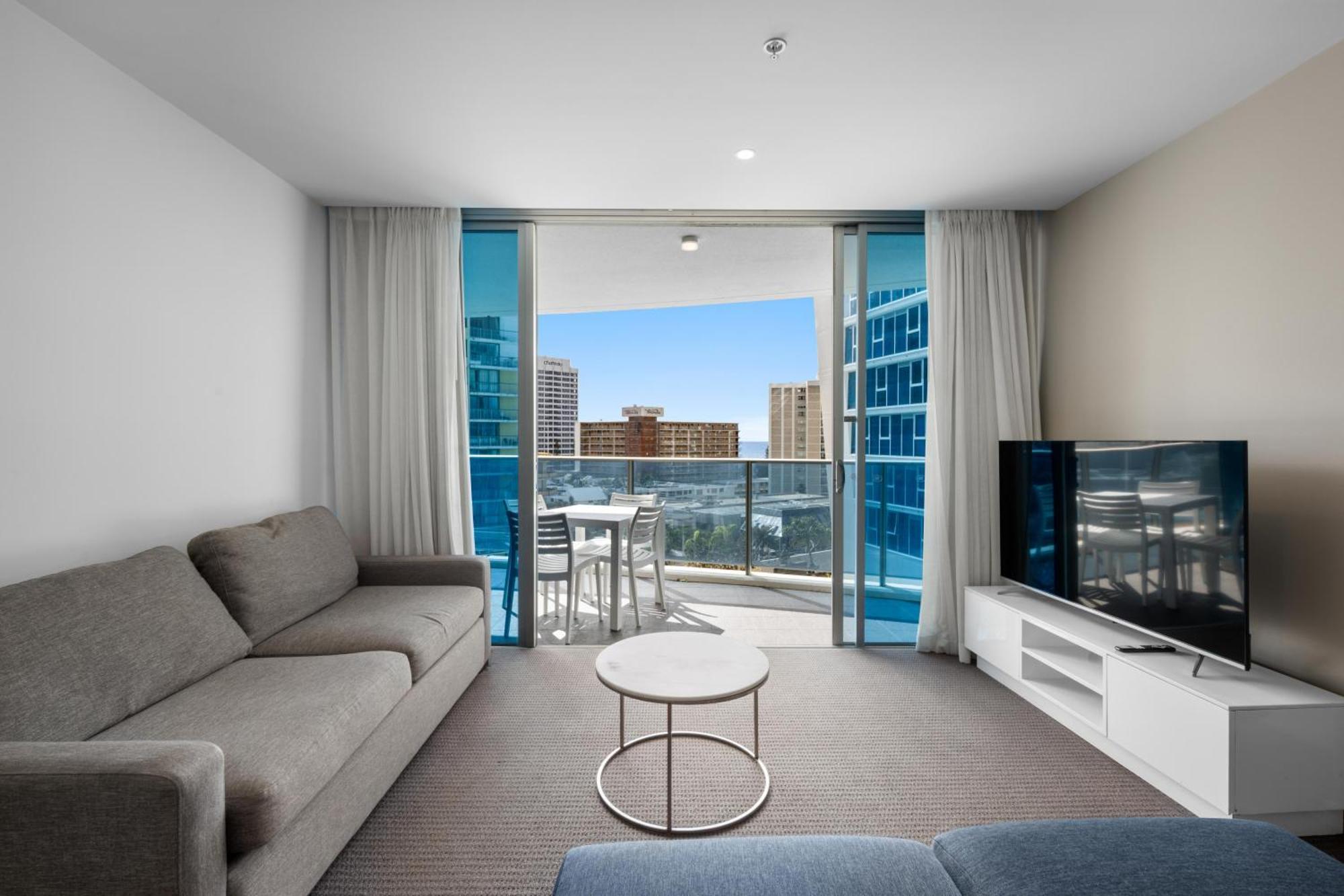 H-Residences Private Apartments - Hosted By Coastal Letting Голд-Кост Экстерьер фото