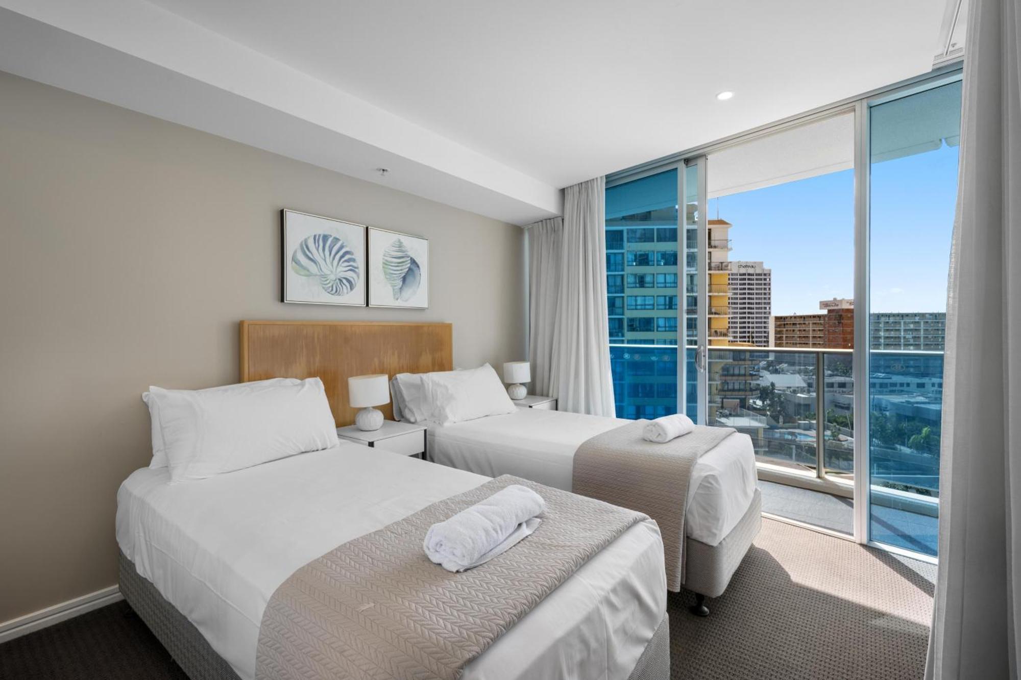 H-Residences Private Apartments - Hosted By Coastal Letting Голд-Кост Экстерьер фото